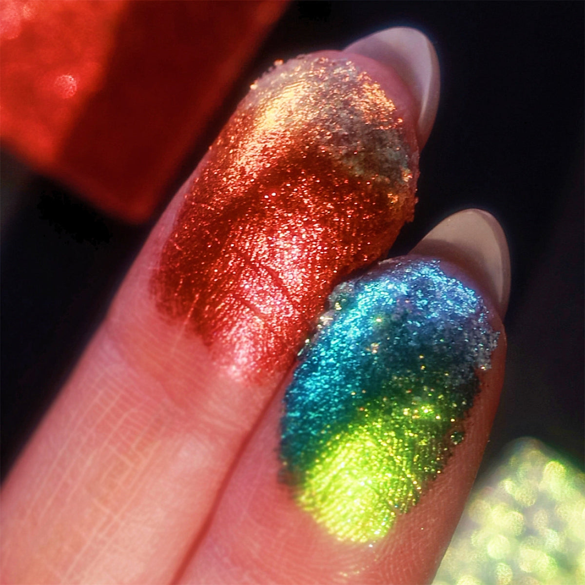 FESTIVE ELEGANCE - MULTICHROME SPLIT PAN SINGLES ONLY (Magnetic Pan)